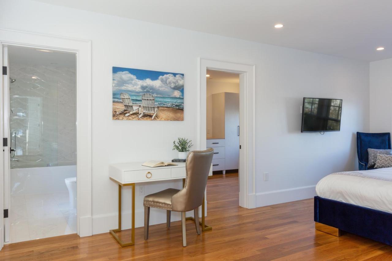 Luxury Oceanfront Bayside Jewel Villa Quincy Eksteriør bilde